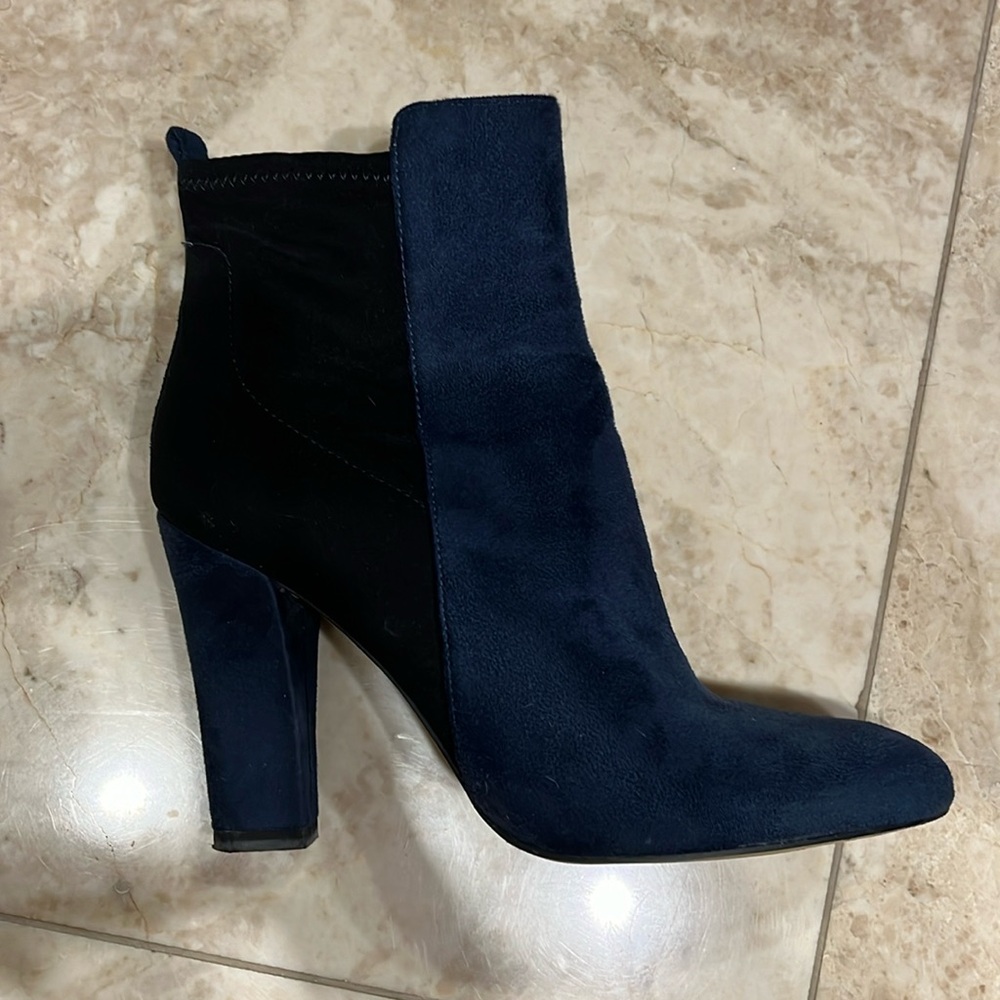 Ivanka Trump Sunal Blue Suede Ankle Boots size 8